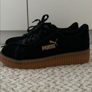 Puma sport sneakers in black